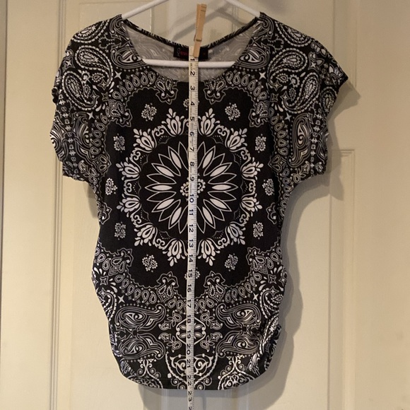 Short sleeve blouse - Picture 5 of 6